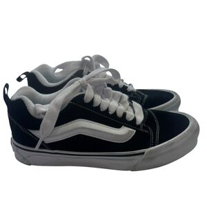 Vans KNU School Classic Black and White Sneakers NEW Size 8